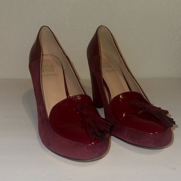 LEHOOR | Chunky Block High Heel Fringe Pumps size 8 - Picture 2 of 7